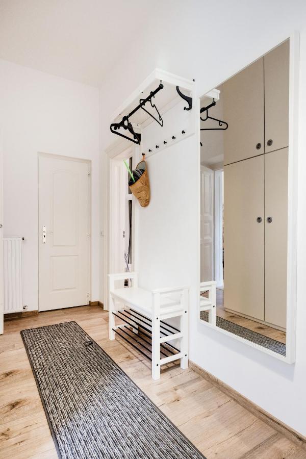 Lavender Apartment Βουδαπέστη Εξωτερικό φωτογραφία