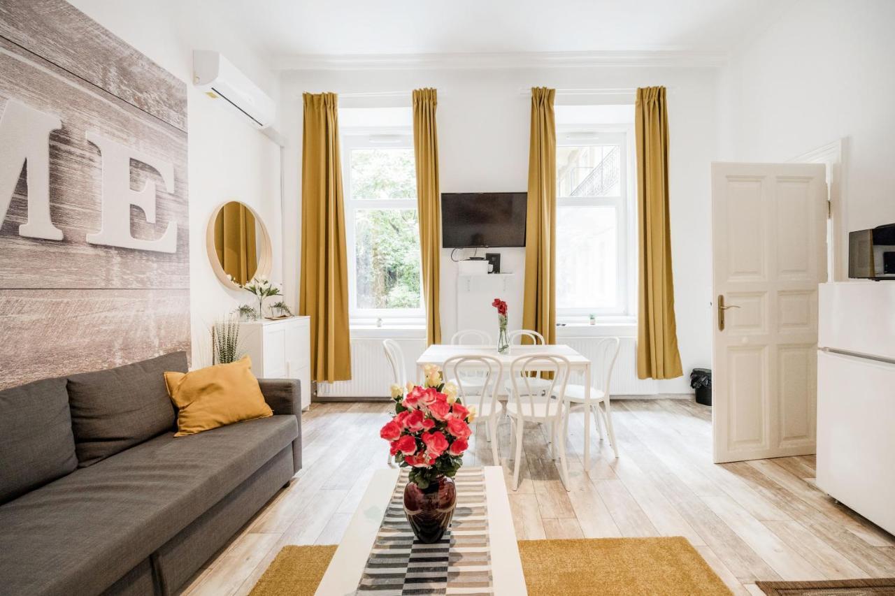 Lavender Apartment Βουδαπέστη Εξωτερικό φωτογραφία